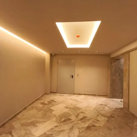 Gia Paradise 12 Apartment